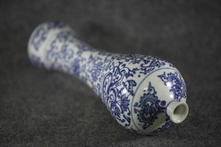 Antique Chinese Unique style blue and white porcelain Dragonic vase R2 4