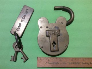 Vintage H.  M.  S.  ADMIRALTY No.  5 BRASS LOCK 2 KEYS Jas Morgan & Sons & PUMP RM TAG 4