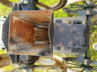 Small Antique Braun Rock Crusher Hit Miss Engine Use 16 Inch Flywheels 11