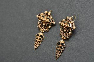 14k Gold Victorian Dangle Earrings w/ Onyx & Seed Pearls 3