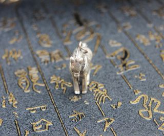 4.  5 CM Miao Silver Handwork Chinese Zodiac Animal Lucky Horse Amulet Pendant 2