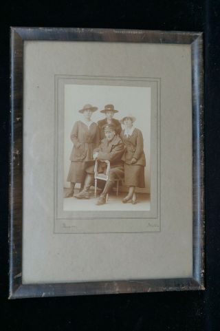 Ww1 Canadian Cef Soldier Family Group Photo Fort Garry Horse