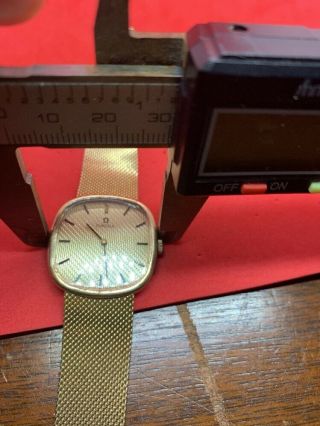 Vintage Men’s Solid 14k Gold Watch And Omega Band 46.  8 Grams Exc Runs NR 11