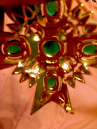 RARE TRIFARI REGAL JEWEL CROSS PIN BROOCH IN EUC SIGNED 