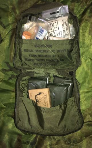 Vietnam War US Army US Marines General Purpose First Aid Kit w Content 4