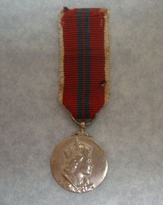 UNITED KINGDOM,  Queen Elizabeth II Coronation Medal,  Silver MINIATRE MEDAL 2