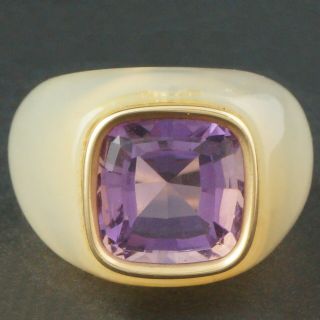 Unusual Large 14k Yellow Gold,  Agate & 6.  25 Carat Amethyst Estate Ring