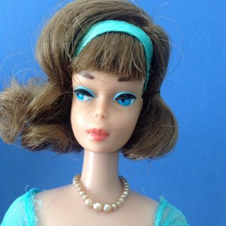 Vintage Cinnamon Side Part American Girl Barbie.  Near 6