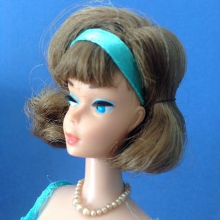 Vintage Cinnamon Side Part American Girl Barbie.  Near 7