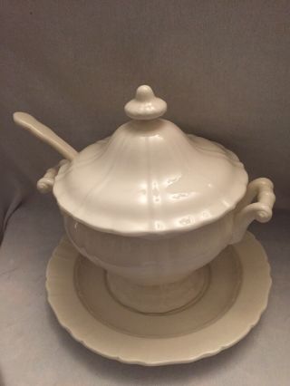 VINTAGE WEST GERMAN WHITE IRONSTONE SOUP TUREEN W/ SPILL PLATE & LADLE RARE FIND 2