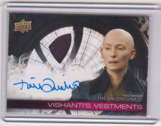 Tilda Swinton As The Ancient One Autograph Relic Card - Doctor Strange - Vva - Ts