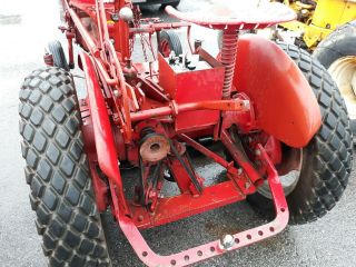 1948 Farmall Cub tractor w/ 60 