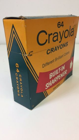 Vintage Box of 64 Crayola Crayons with Built - in sharpener 3
