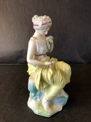 Antique Meissen Porcelain Elegant Figure Figurine of Woman Seated 2