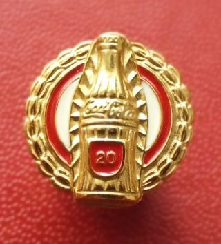 Coca Cola Commemorative Badge,  Case 2.  5 Grams 18 K Gold