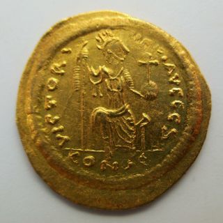 565 - 578 AD Byzantine Empire JUSTIN II Gold Coin AV SOLIDUS Ancient SEAR 345 3