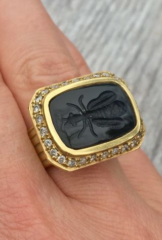 Slane 18k Yellow Gold Grace Black onyx intaglio bee diamond ring,  25.  5g,  sz 6.  5 10