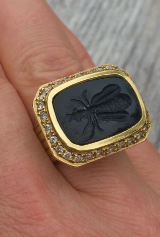 Slane 18k Yellow Gold Grace Black Onyx Intaglio Bee Diamond Ring,  25.  5g,  Sz 6.  5