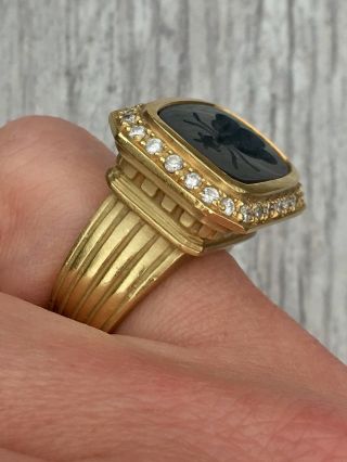 Slane 18k Yellow Gold Grace Black onyx intaglio bee diamond ring,  25.  5g,  sz 6.  5 2