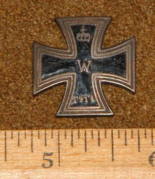 Wwi German Iron Cross 1914 Small Enameled Medal Pin