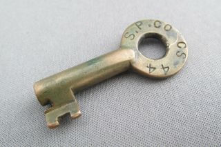 Vintage Antique S.  P.  Co.  Barrel Brass Padlock Key