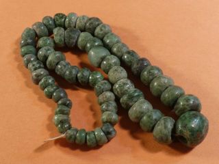 ANCIENT PRE - COLUMBIAN MESOAMERICAN RICH GREEN JADE NECKLACE 18 INCHES HI GRADE 3