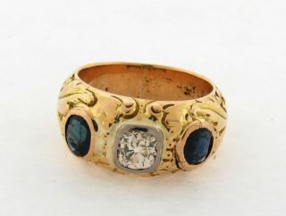Antique Art Nouveau 1.  00 Carat Cushion Cut Sapphires 18k Yellow Gold Mens Ring