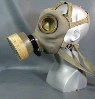 WWII Bulgarian Army Military Gas Mask Filter Respirator DVF 1939 German model 2