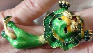 Vintage 1960s 18k Gold Enamel Green Lion Italian Designer Cocktail Knuckle Ring