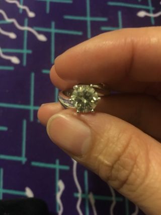 diamond Solitaire ring 2.  20ct L/vs2 9