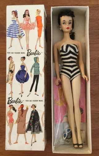 1960 3 Brunette Ponytail Barbie Boxed W Swimwear & Accessories
