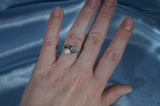 ANTIQUE VICTORIAN 18K GOLD OLD CUT DIAMOND PEARL ' TOI ET MOI ' RING 10