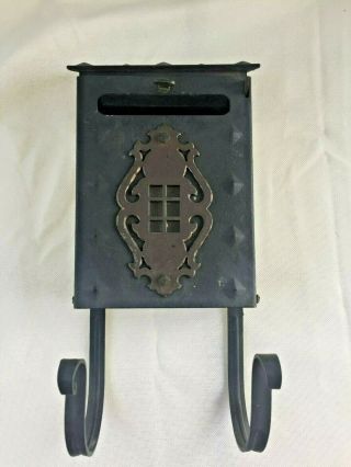 Vintage Craftsman/Mission Porch Mailbox.  Fully Functional.  PRISTINE 2