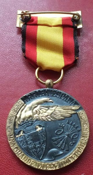 Spain Spanish 1936 - 39 Civil War Condor Legion Medal,  Paper Case order badge 4