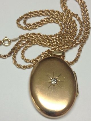 Antique 14k Gold Oval Locket Pendant Necklace,  14k Chain 23.  5 Inches