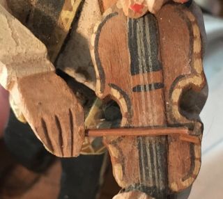 Vintage Norwegian HENNING WOOD CARVING - 8” FIDDLER - Violin - FOLK ART - Norway 6