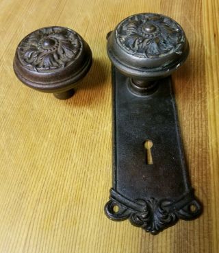 Antique Victorian Cast Iron Door Knobs And Back Plate