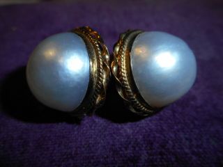 14k Yellow Gold Big 16mm South Sea Mabe Pearl Pierced Vintage Earrings