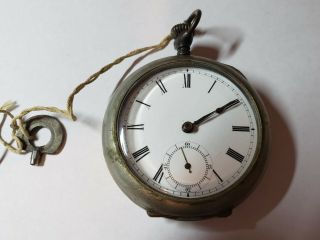 1877 Aw & Co Waltham Pocket Watch Broadway Key Wind W/ Key 18 S 7 J Runs