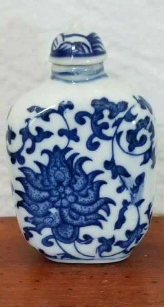19th/20th C.  Antique Chinese Blue And White Porcelain Snuff Bottle
