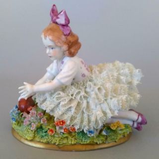 Vintage Sitzendorf Dresden Lace Porcelain Girl Figurine 4