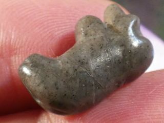ANCIENT PYU KINGDOM LARGE JADE ELEPHANT AMULET BEAD 18.  4 BY 11.  6 BY 7.  9 MM TOPS 6