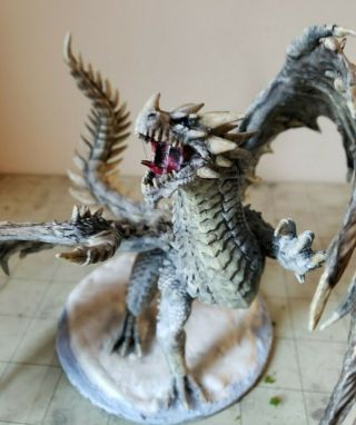 Dungeons And Dragons Gargantuan/ancient White Dragon Miniature,  Pro - Painted,