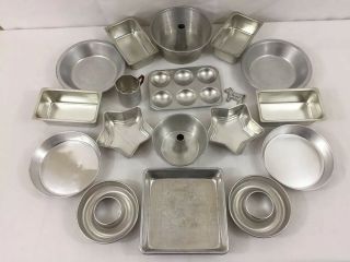 Vtg Child’s Aluminum Play Toy Baking Cooking Pans Dishes (18) Mid Century