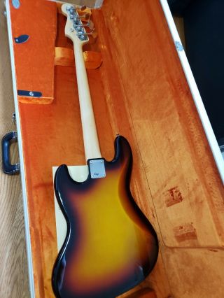 Fender American Vintage 64 Jazz Bass sunburst hard case all case candy 5