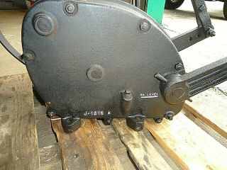 Antique Pump Jack WATER PUMP Gearbox Mfg.  Unknown PUMPJACK 4