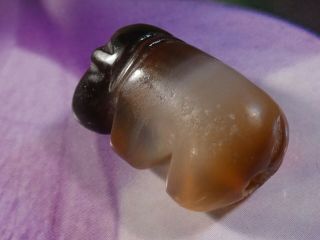 ANCIENT PYU KINGDOM BANDED CHUNG AGATE ELEPHANT AMULET BEAD RARE 23.  8 BY 15 MM 2