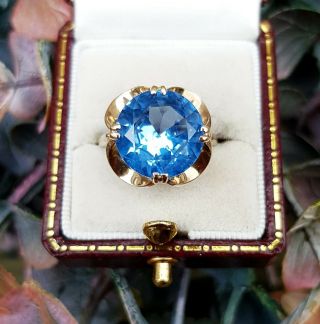 Vintage 1969 9ct Yellow Gold Large Ocean Blue Topaz Solitaire Ring / Size M