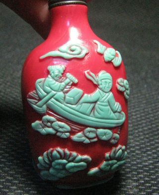 Tradition Chinese Glass Carve By Boat Design Snuff Bottle 5