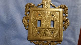 One Virginia Metalcrafters 24 - 18 Brass Ornamental Switch Plate Cover